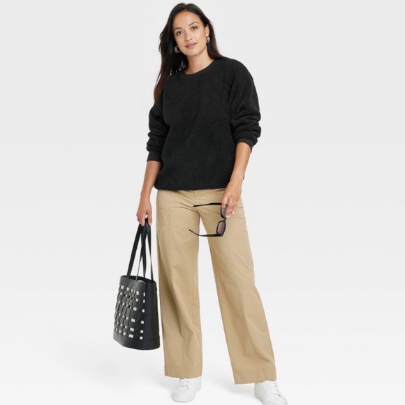 TWO COLORS: Cozy Pullover sweater - Picture 2 of 5